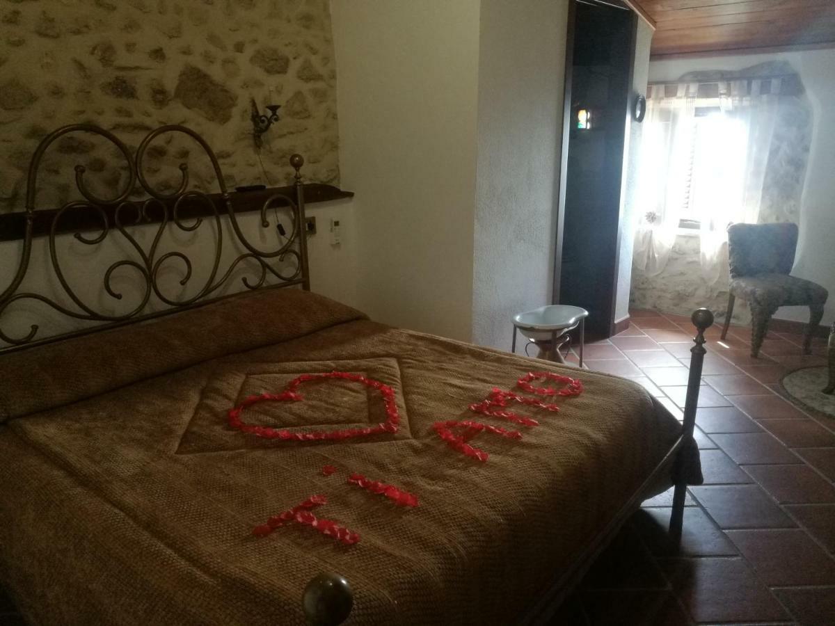 La Rupe Bed And Breakfast Norma Buitenkant foto